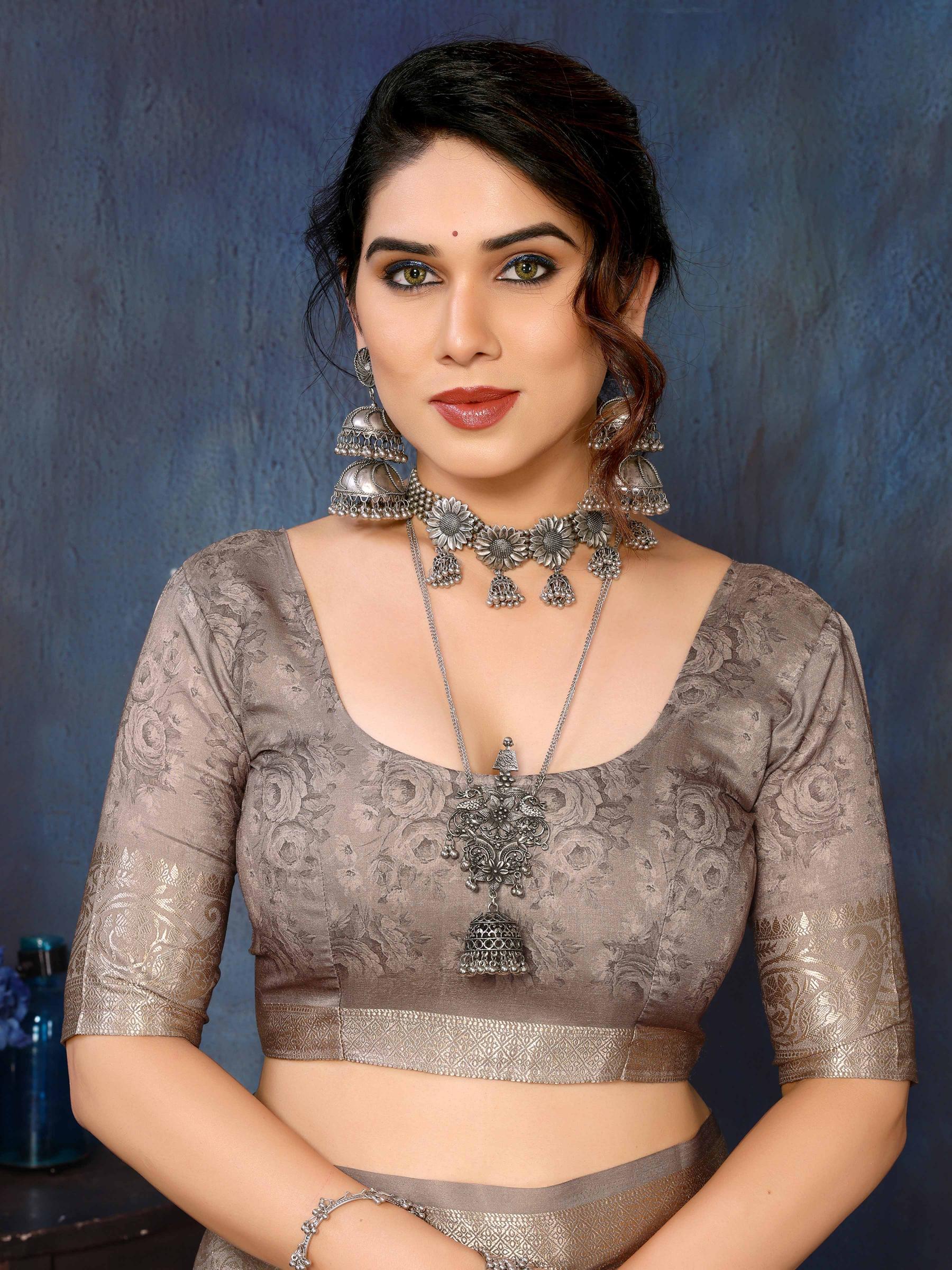 Grey Velvet Tussar Silk Woven Jacquard Saree