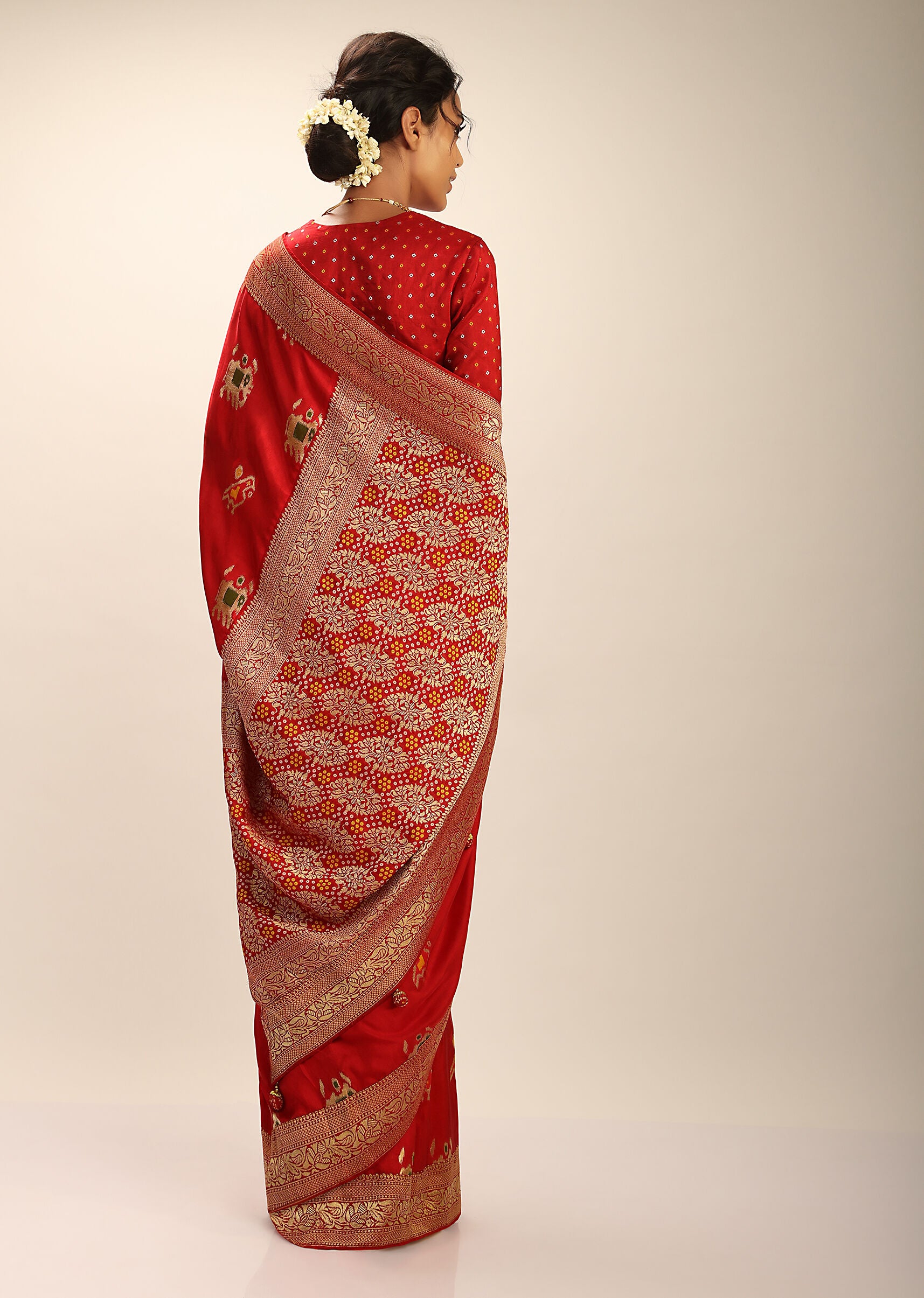 Designer SareeRedColorBanarasi Art SilkWovenSaree ForEngagement