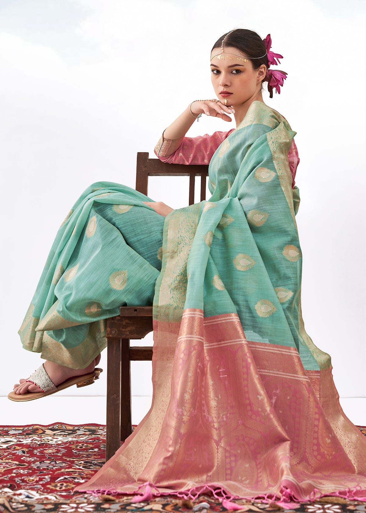 Cyan Art Silk Woven Saree