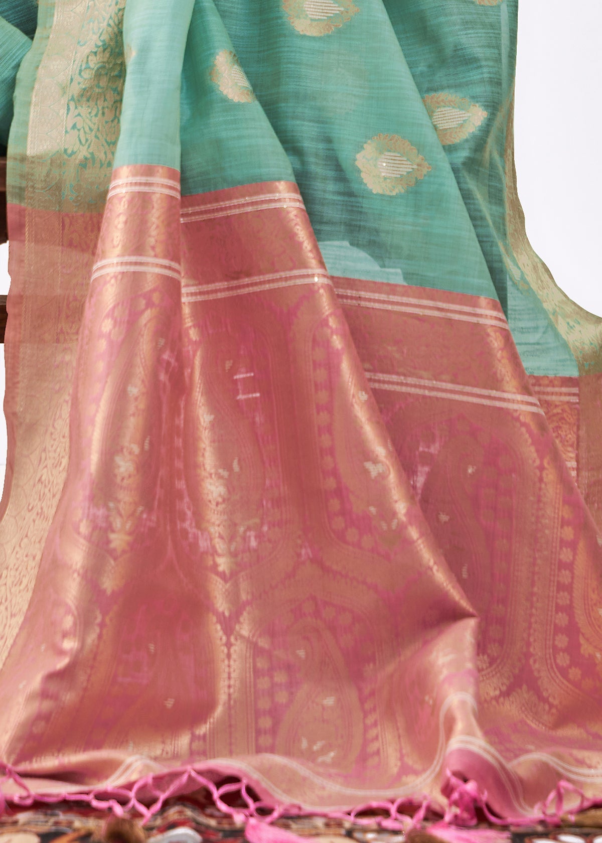 Cyan Art Silk Woven Saree