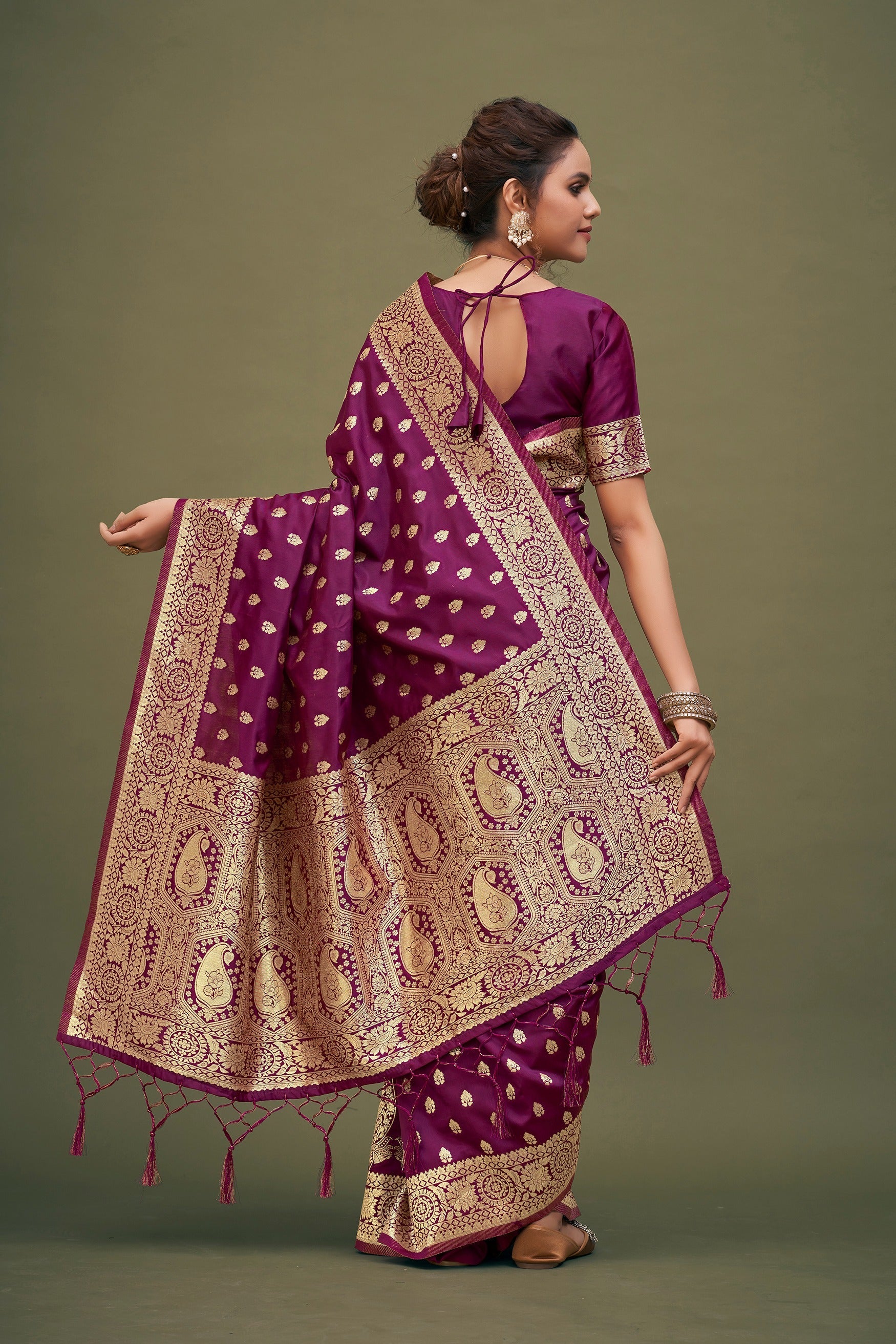 Magenta Banarasi Art Silk Woven Saree