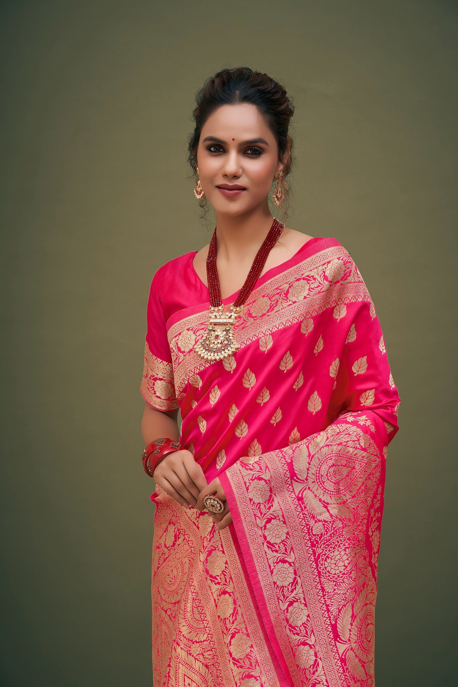 Cerise Pink Banarasi Art Silk Woven Saree