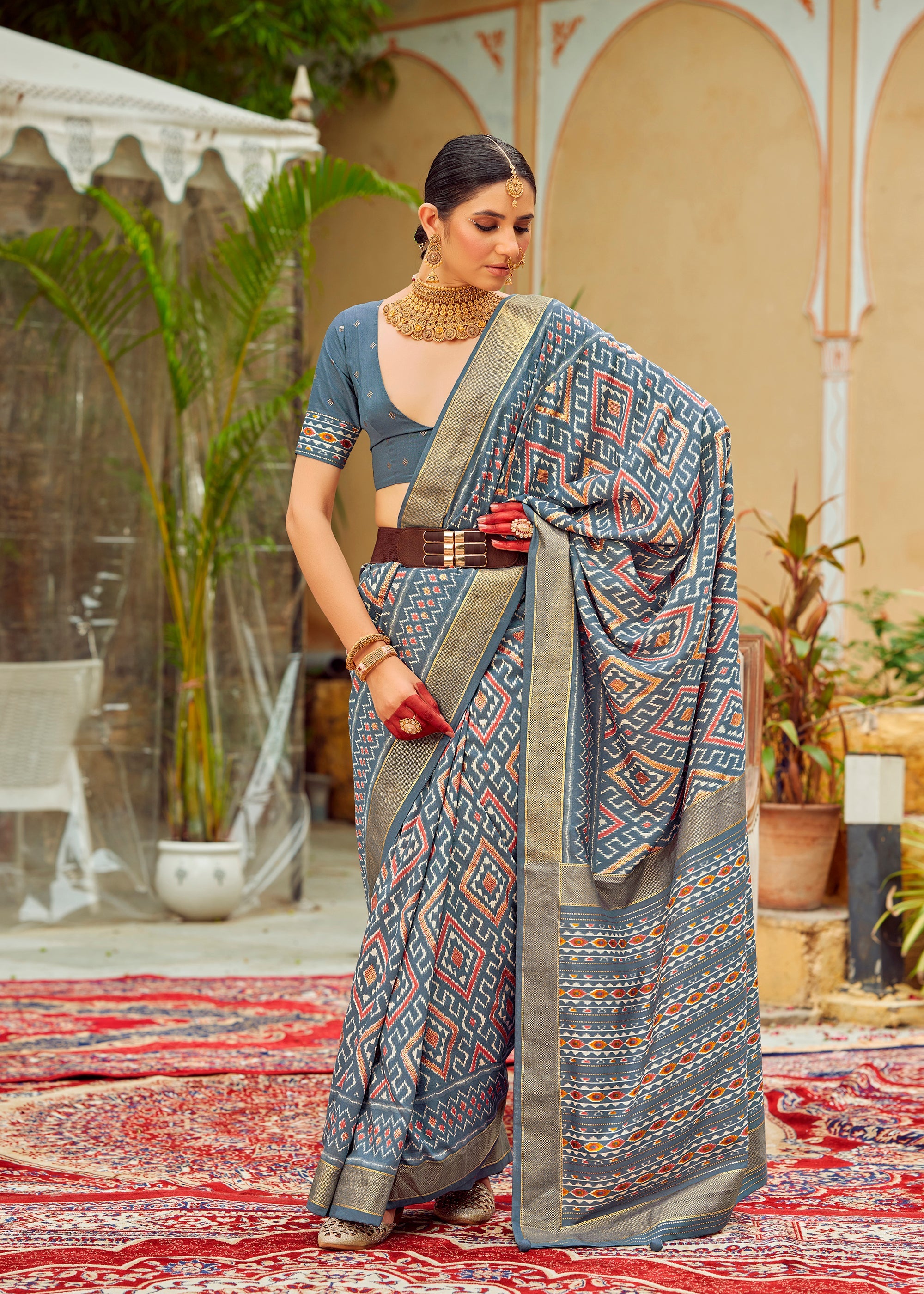 Grey Cotton Silk Chevron Print Saree