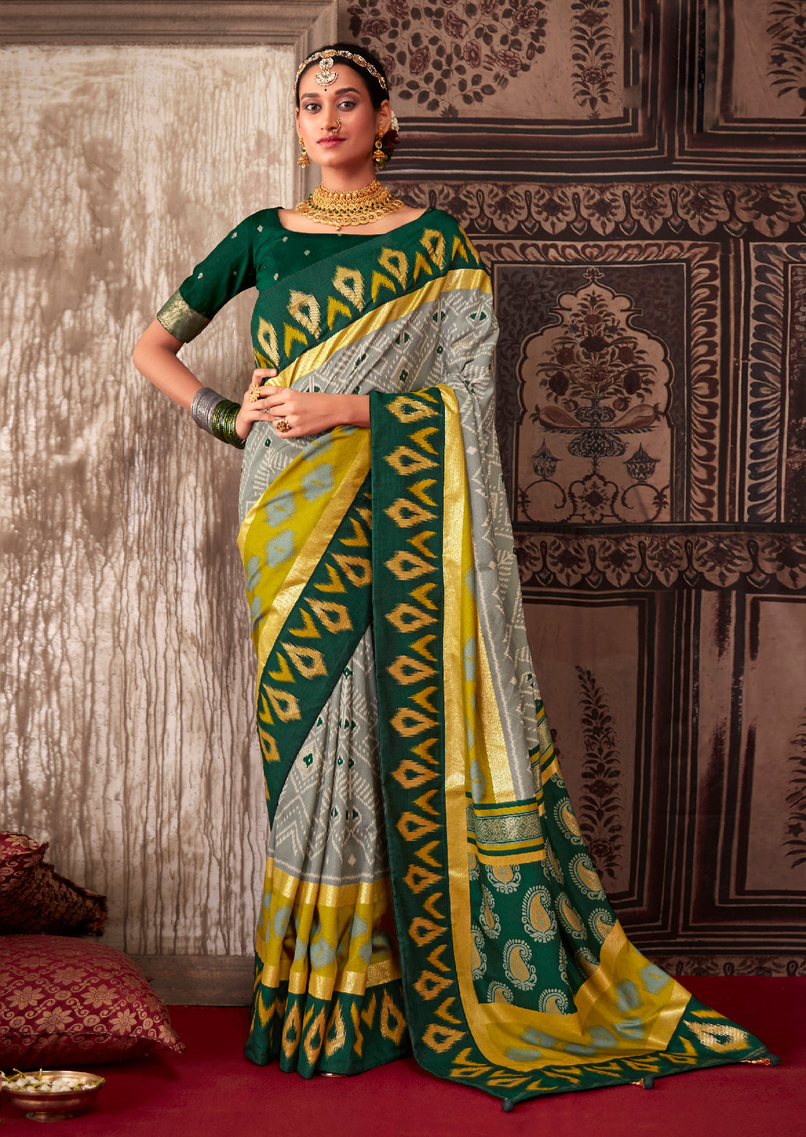 Friar Grey Cotton Silk Ikkat Print Saree