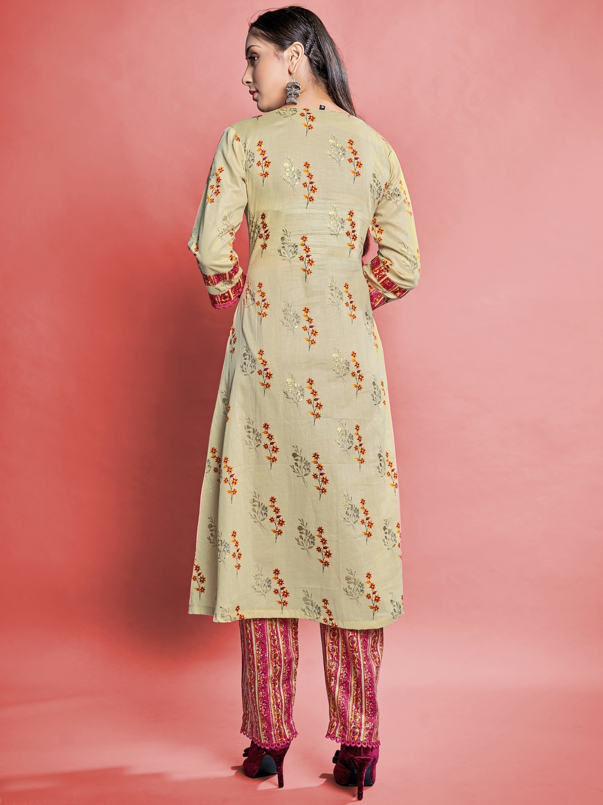 Red Color Printed Cotton Kurti With Pant For Women