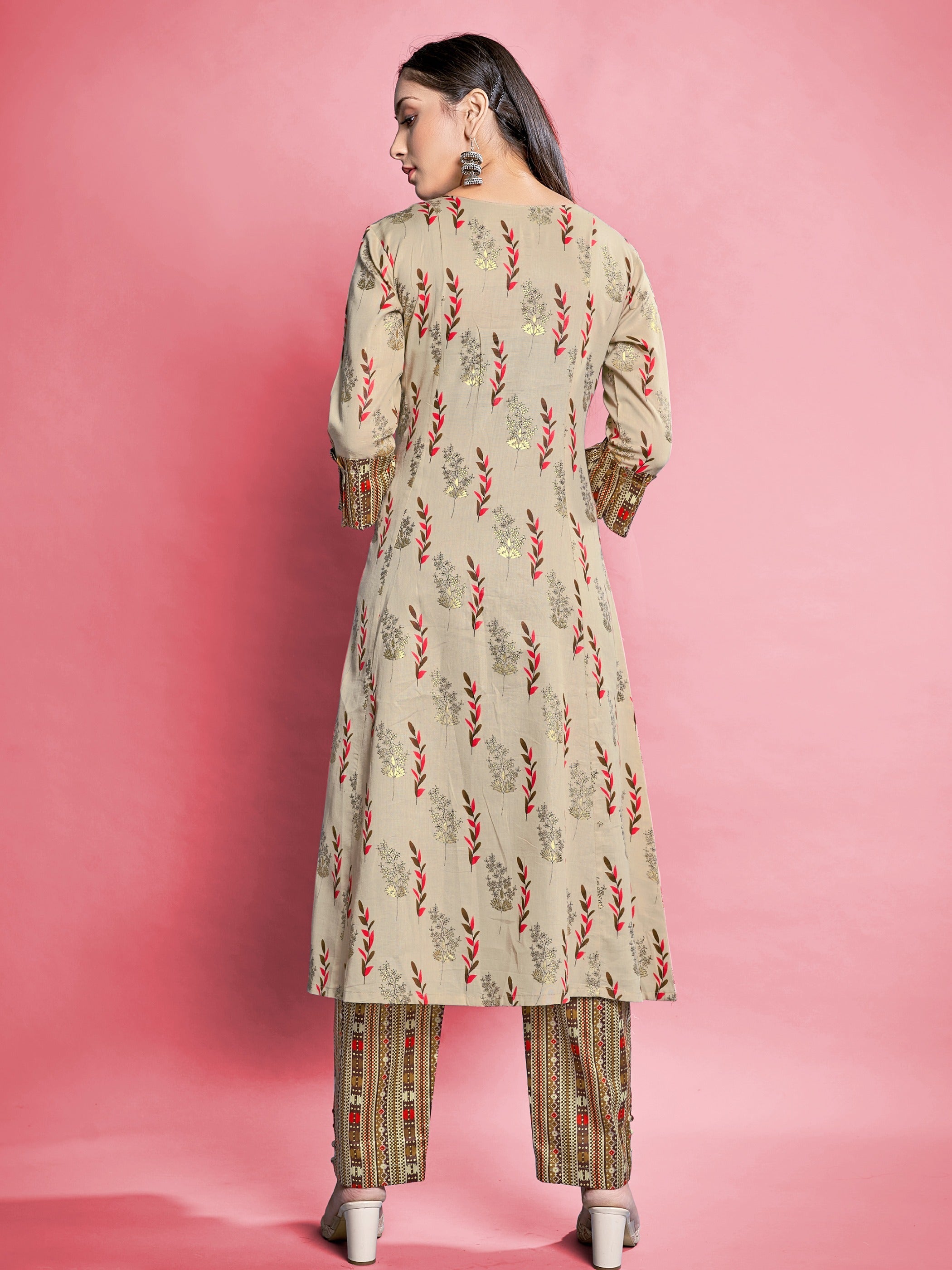 Grey Color Printed Cotton Kurti With Pant For Women