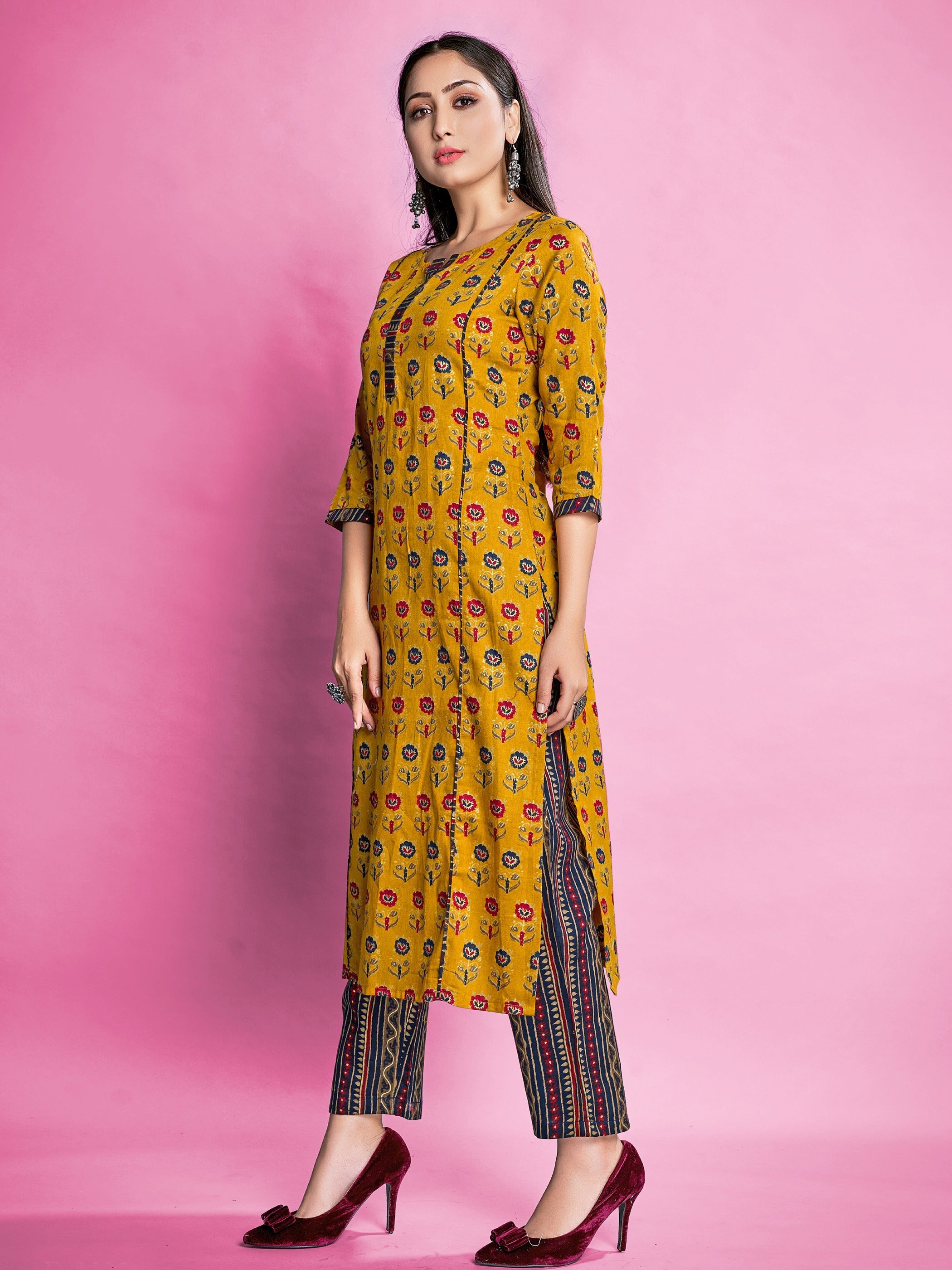 Mustard Color Foil Printed Rayon Kurti With Pant For Women