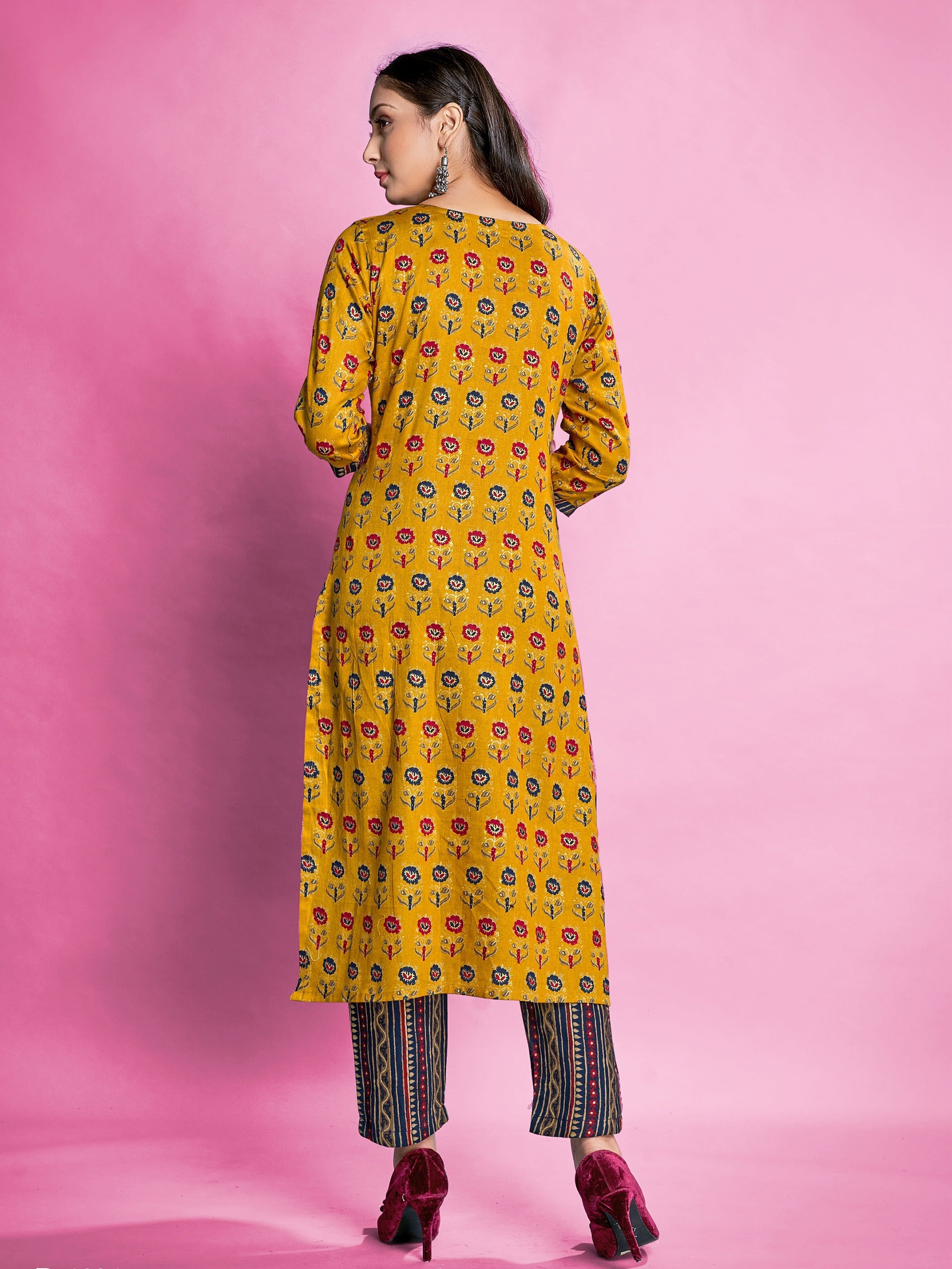 Mustard Color Foil Printed Rayon Kurti With Pant For Women