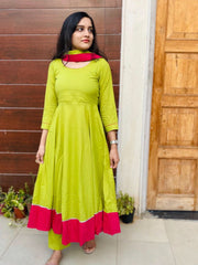 Green Color Lace Work Rayon Kurti With Pant And Dupatta For Festival