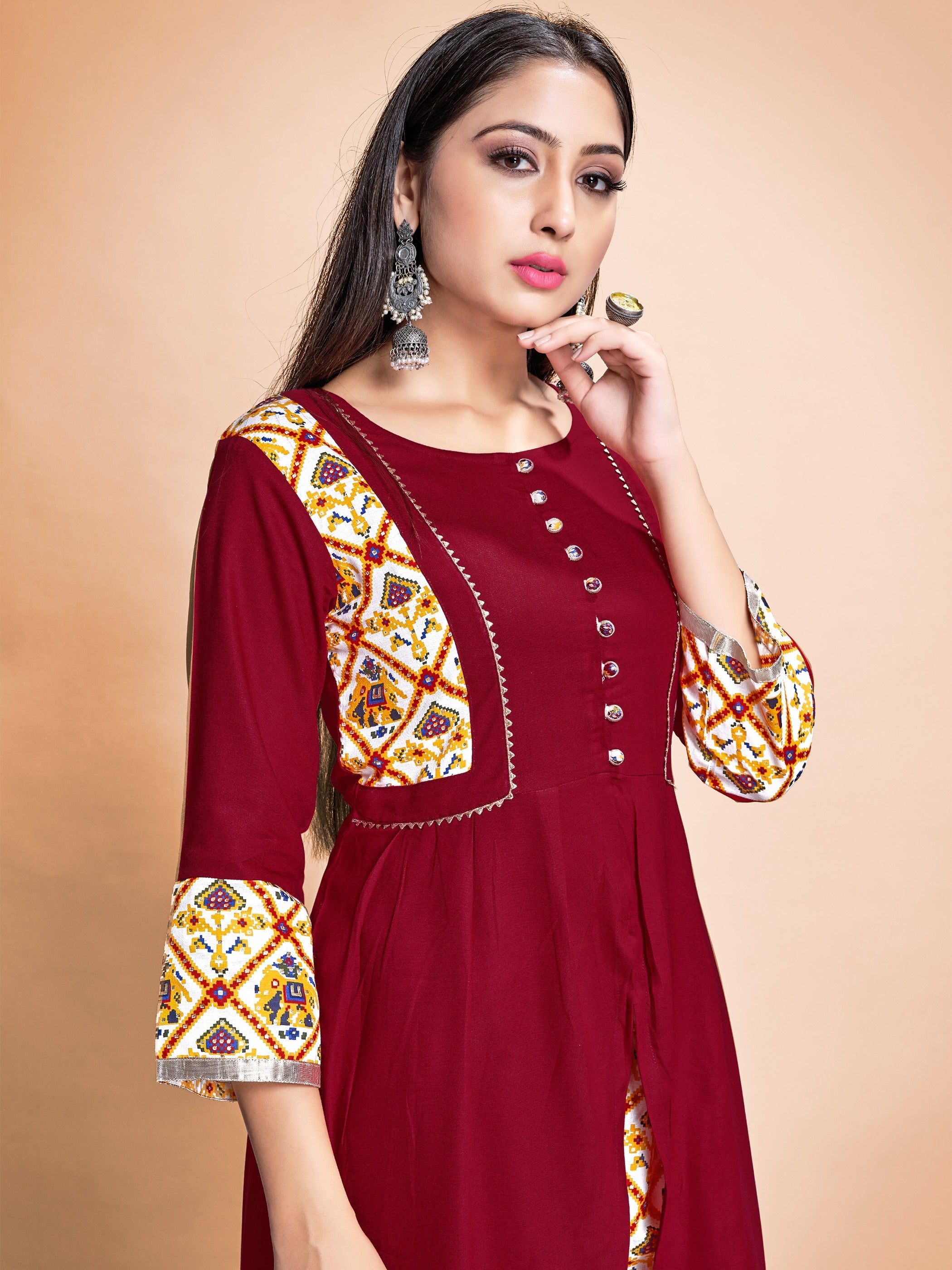 Red Color Printed Rayon Kurti With Pant For Women