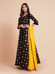 Black Color Woven Art Silk Kurta With Dupatta For Wedding