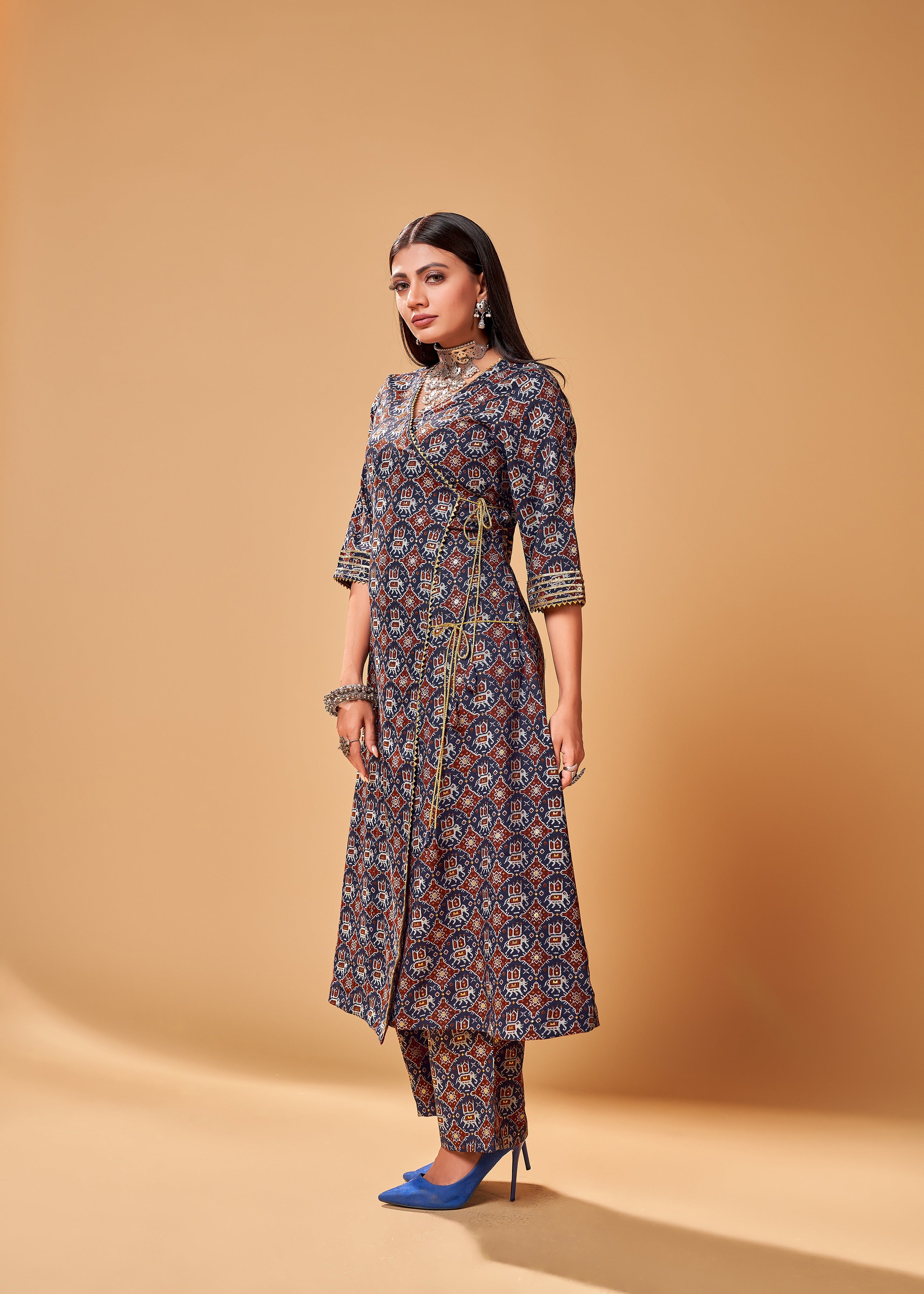 Grey Color Printed Rayon Kurti With Pant For Women