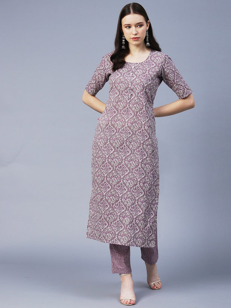 Pink Color Printed Rayon Kurti With Pant For Women