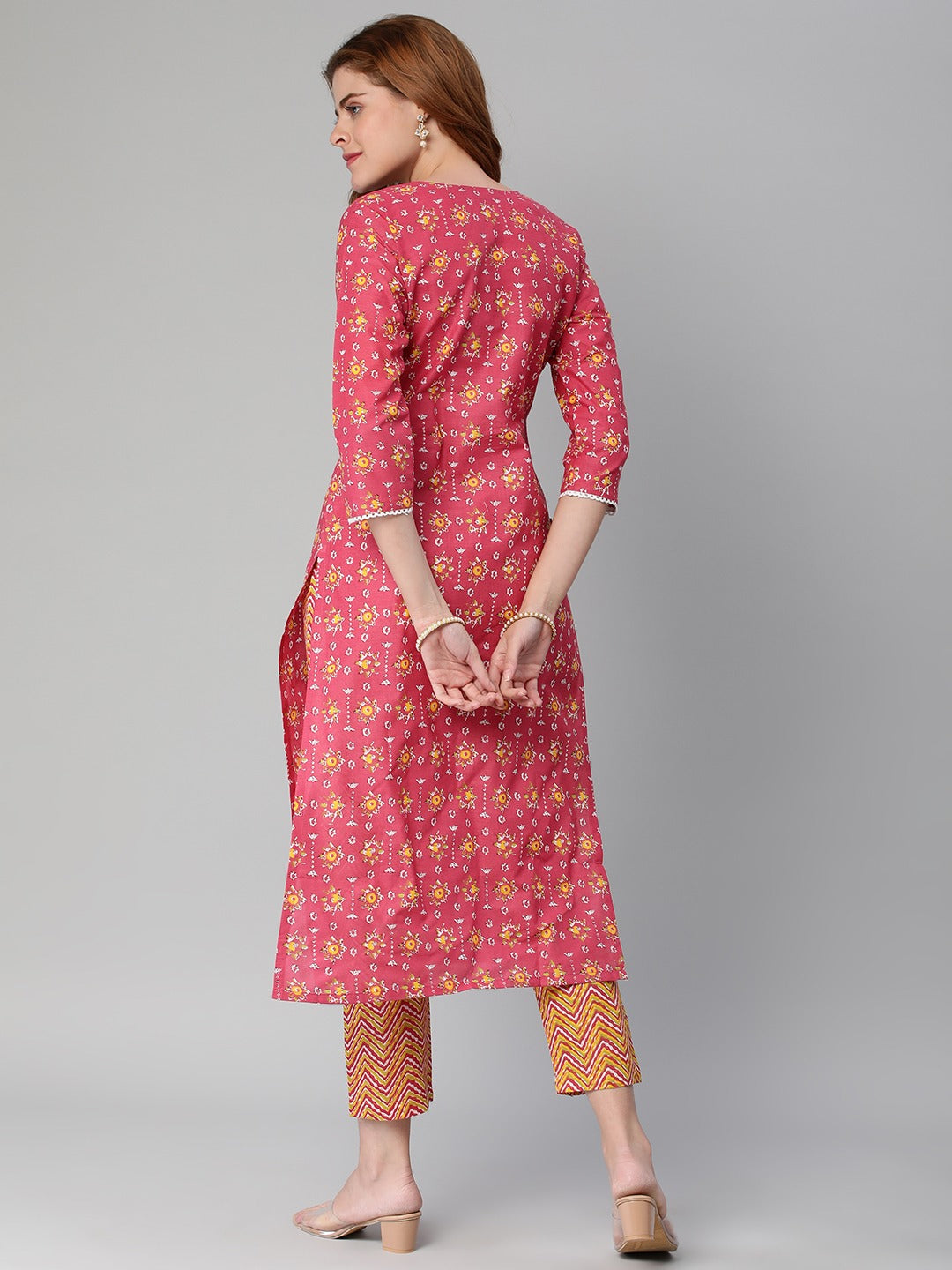 Pink Color Printed Rayon Kurti With Pant For Women