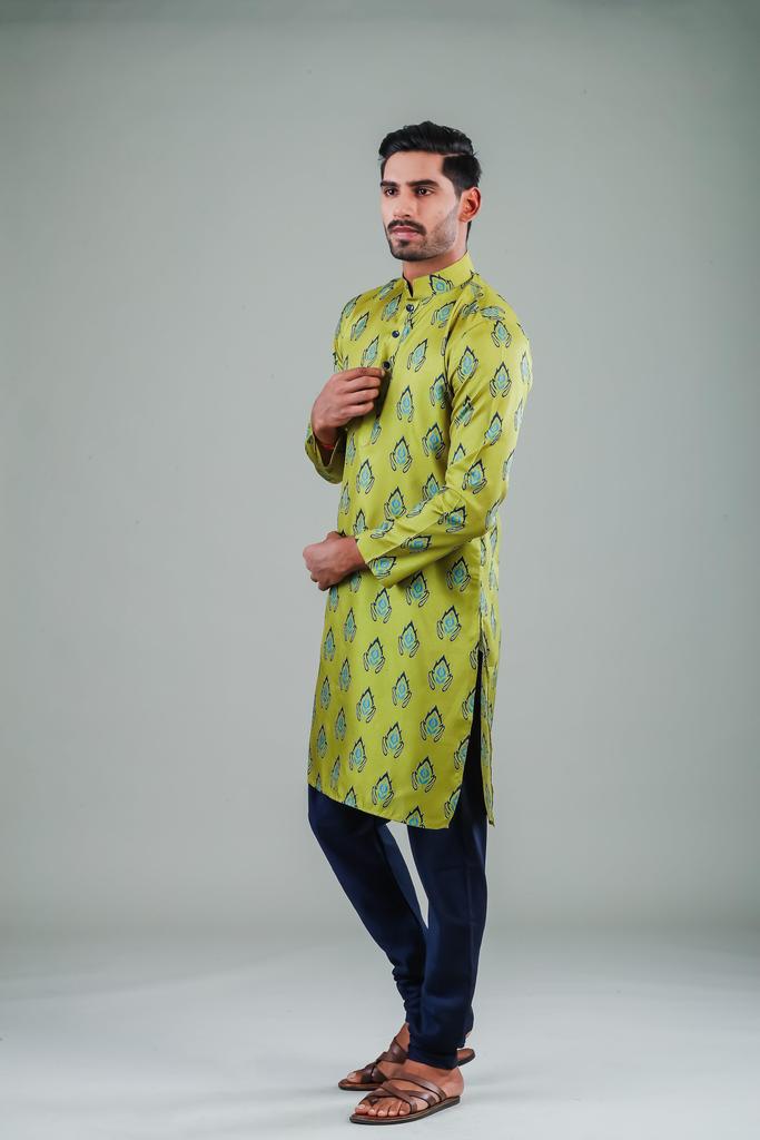 Men's Green Color Indian Traditional Wear Tunic Cotton Kurta Pajama Set
