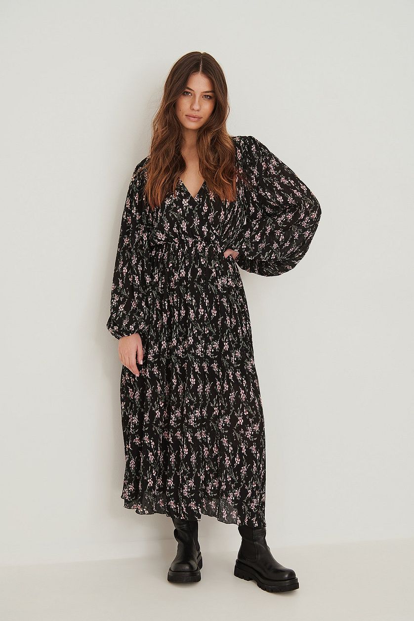 Black Chiffon Balloon Sleeve Overlap Structured Dress