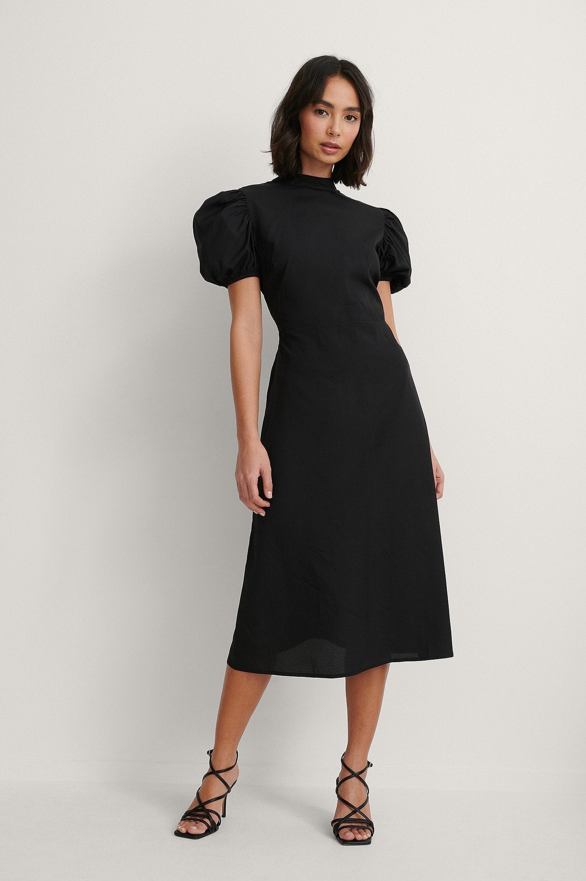 Black High Neck Open Back Midi Dress XX-Large-42 Black High Neck Open Back Midi Dress XX-Large-42