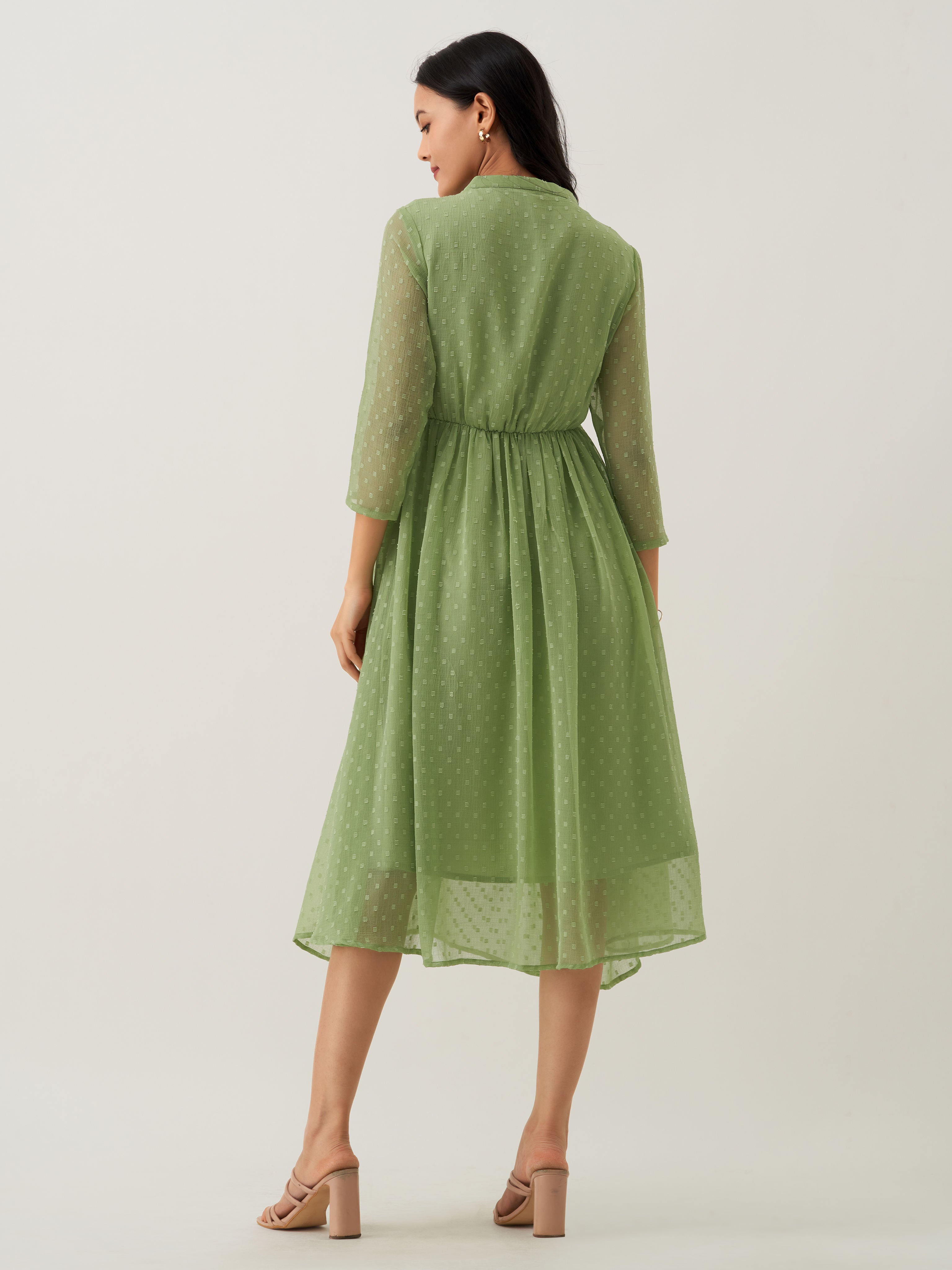 Green Mist Chiffon Brasso Swiss Dot V-Neck Dress Large-38 Green Mist Chiffon Brasso Swiss Dot V-Neck Dress Large-38