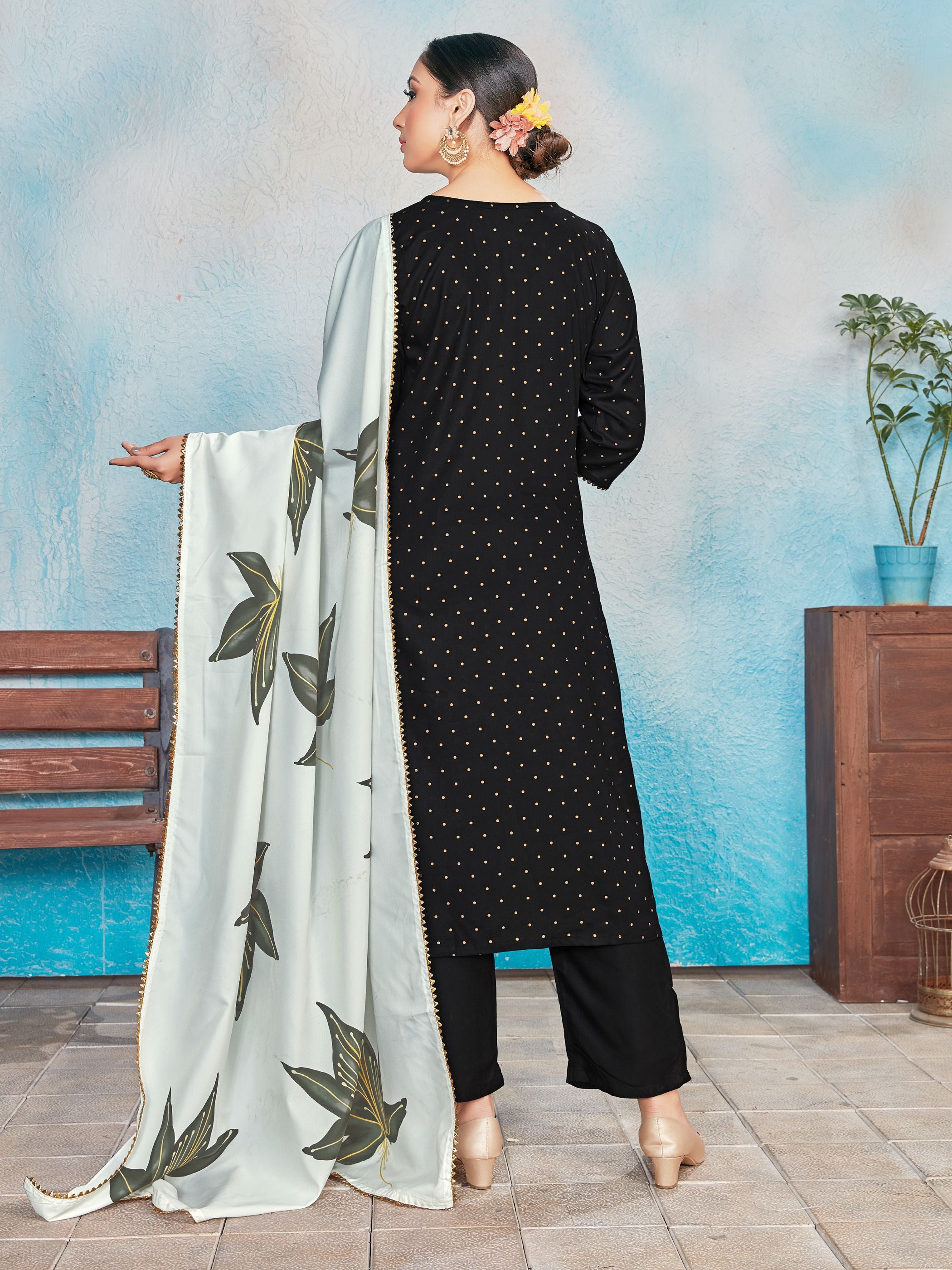 Kurta Set Black Color Rayon Foil Print Dress For Ceremonial