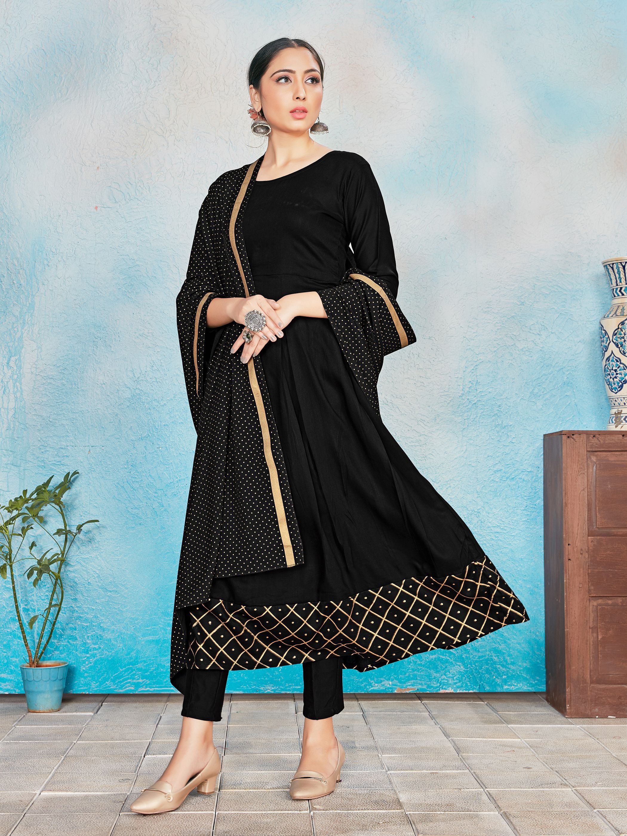 Kurta Set Black Color Rayon Foil Print Dress For Ceremonial