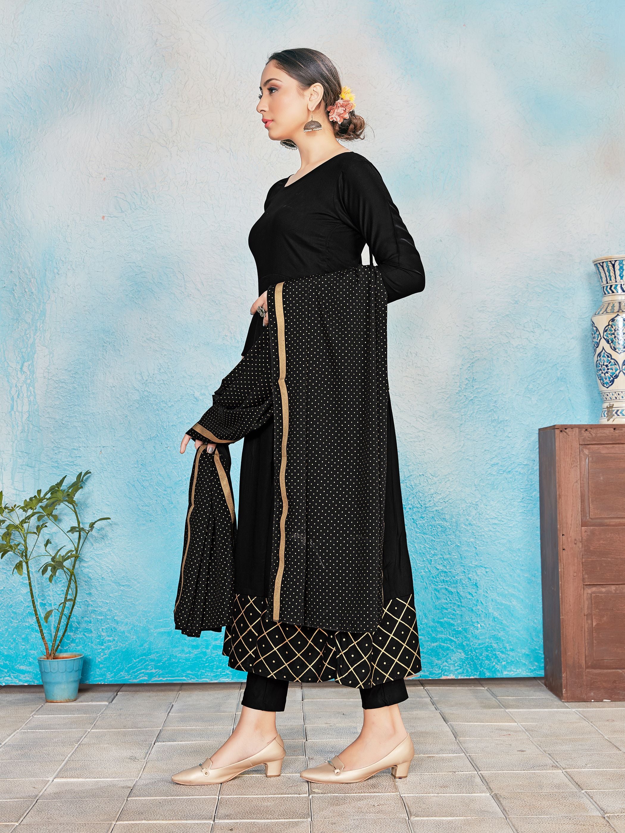 Kurta Set Black Color Rayon Foil Print Dress For Ceremonial