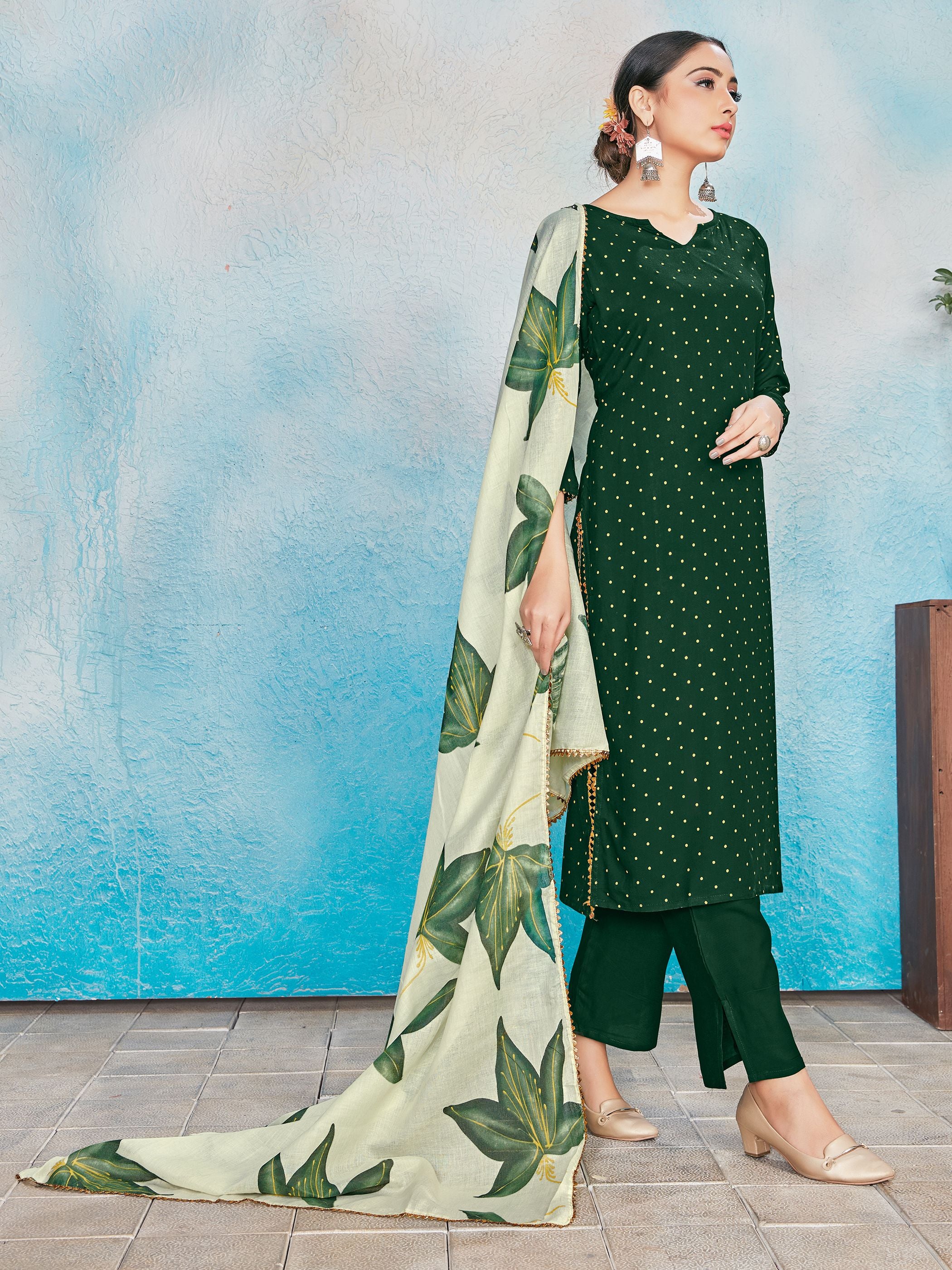 Kurta Set Green Color Rayon Foil Print Dress For Ceremonial